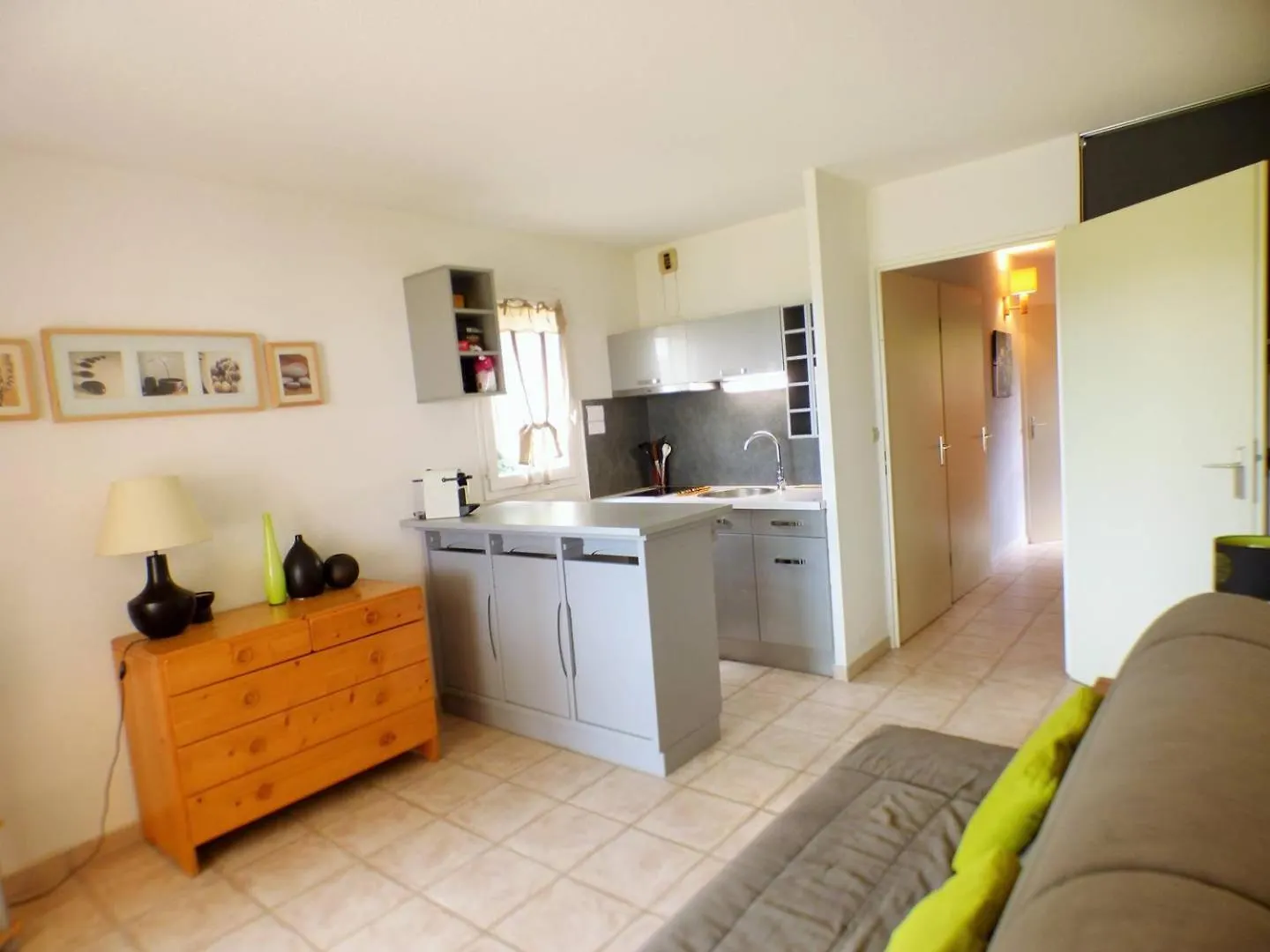 Residence Avec Piscine, Vue Mer, Tennis, Boulodrome, Acces A La Plage. Saint-Mandrier-sur-Mer Apartment